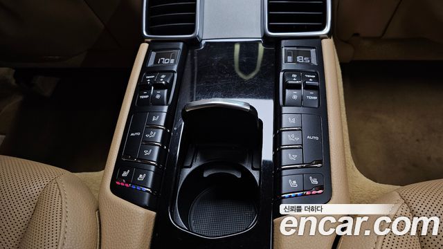 Porsche Panamera 3.6 AWD Edition 970 2016 — фото 18