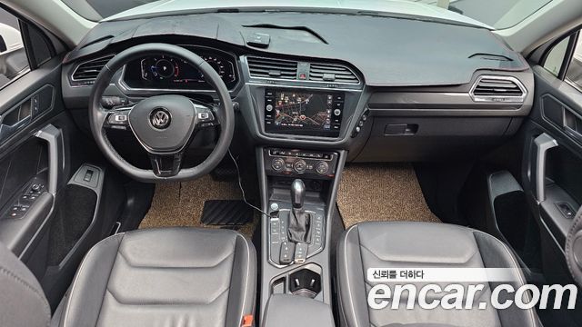 Volkswagen Tiguan Allspace 2.0 TDI Prestige 2020 — фото 7