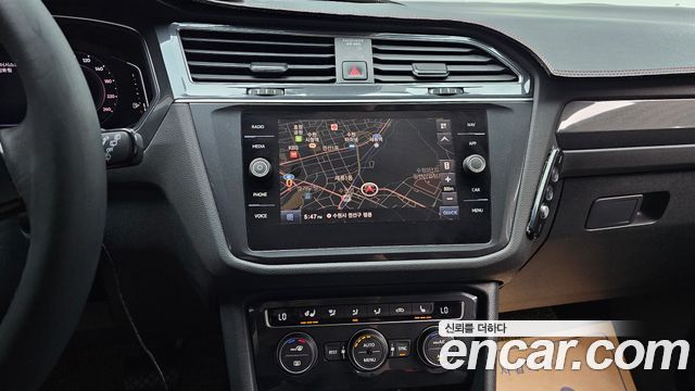 Volkswagen Tiguan Allspace 2.0 TDI Prestige 2020 — фото 14