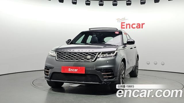Land Rover Range Rover Velar 3.0 D300 R-Dynamic SE 2018 — фото 3