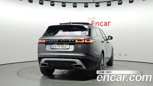 Land Rover Range Rover Velar 3.0 D300 R-Dynamic SE 2018 — фото 4