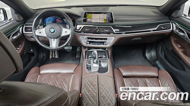 BMW 7 Series (G11) 745Le iPerformance M Sport 2020 — фото 7
