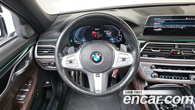 BMW 7 Series (G11) 745Le iPerformance M Sport 2020 — фото 13