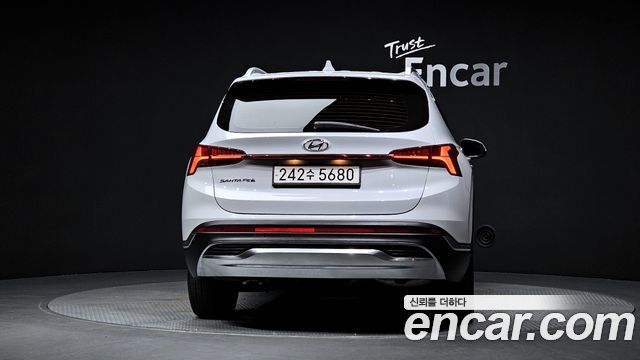Hyundai Santa Fe Diesel 2.2 2WD Prestige 2021 — фото 4