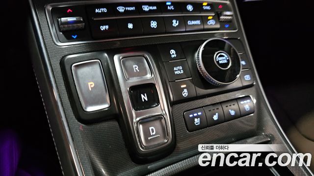 Hyundai Santa Fe Diesel 2.2 2WD Prestige 2021 — фото 9