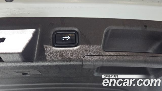 Hyundai Santa Fe Diesel 2.2 2WD Prestige 2021 — фото 20