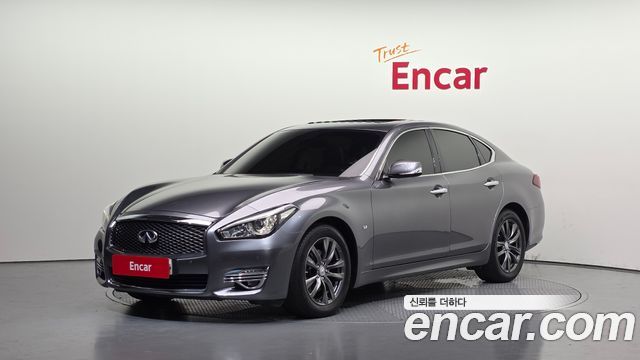 Infiniti Q70 3.7 Style