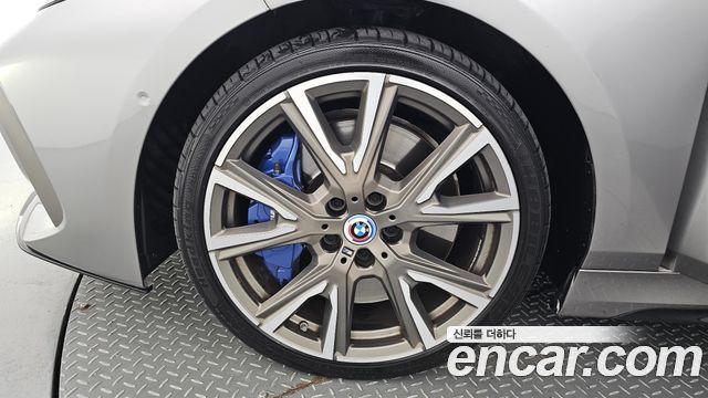 BMW 1 Series (F40) M135i xDrive 2023 — фото 5