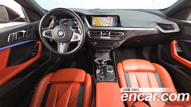 BMW 1 Series (F40) M135i xDrive 2023 — фото 7