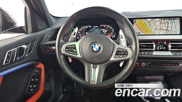BMW 1 Series (F40) M135i xDrive 2023 — фото 13