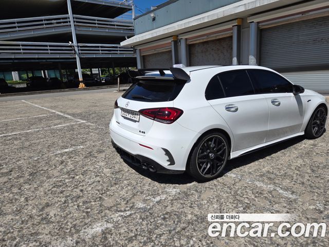 Mercedes-Benz A-Class (W177) AMG A45 4MAITC+ Hatchback 2023 — фото 2