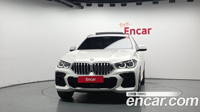 BMW X6 (G06) xDrive40i M Sport 2023 — фото 3
