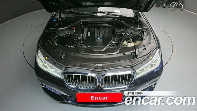 BMW 7 Series (G11) 740Ld xDrive M Sport 2018 — фото 6