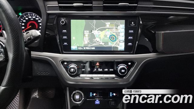 KG Mobility (SsangYong) Beautiful Korando Gasoline 1.5 2WD C7 2023 — фото 14