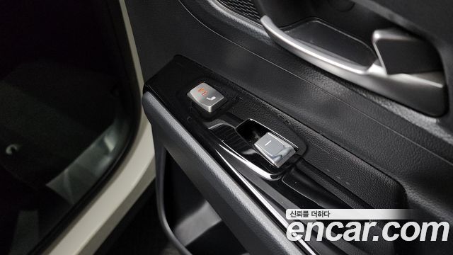 KG Mobility (SsangYong) Beautiful Korando Gasoline 1.5 2WD C7 2023 — фото 19