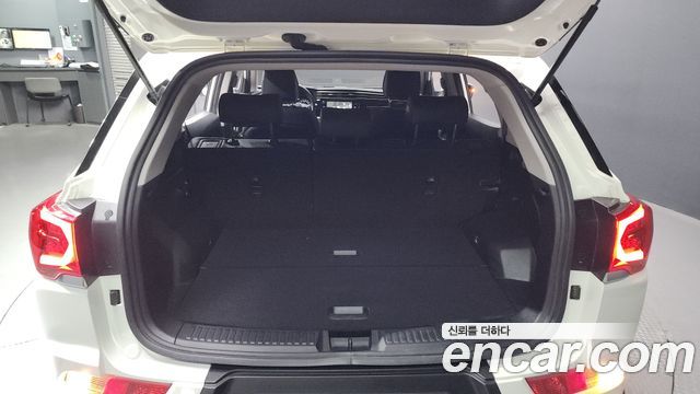 KG Mobility (SsangYong) Beautiful Korando Gasoline 1.5 2WD C7 2023 — фото 20