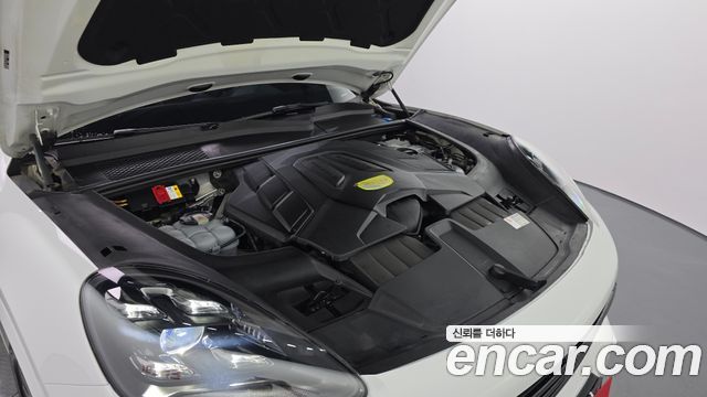 Porsche Cayenne (PO536) 3.0 E-Hybrid 2020 — фото 6