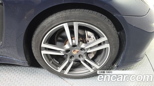 Porsche Panamera 3.6 AWD 970 2012 — фото 5