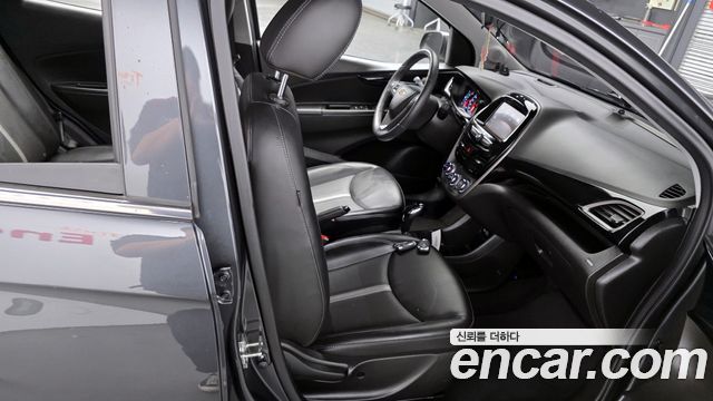 Chevrolet Spark Premier 2021 — фото 12
