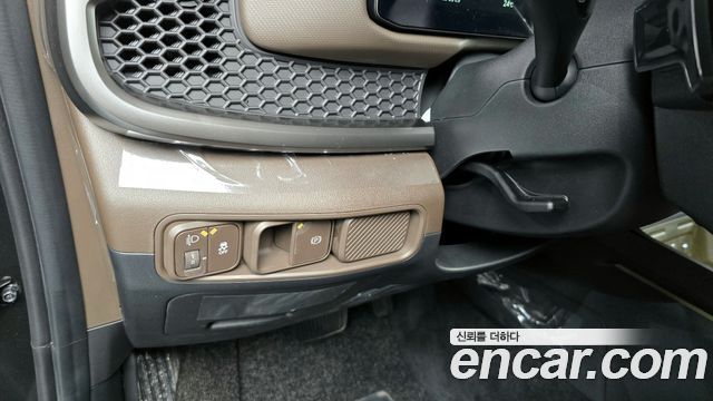 Kia Tasman 2.5T Gasoline 4WD Adventure 2026 — фото 17
