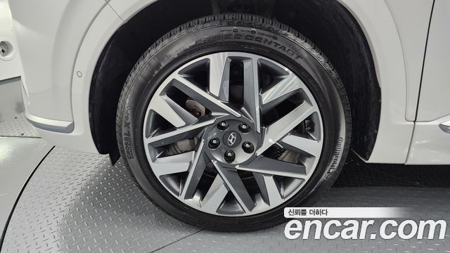 Hyundai Santa Fe Diesel 2.2 2WD Calligraphy 2021 — фото 5