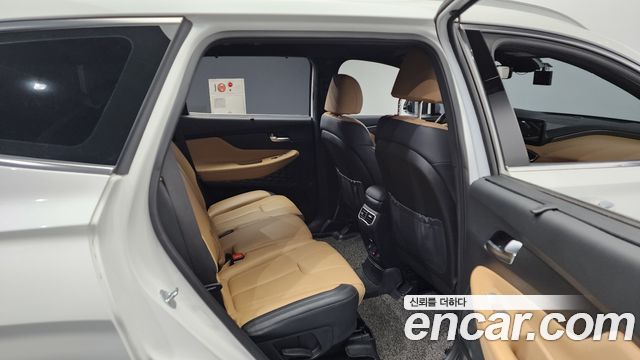 Hyundai Santa Fe Diesel 2.2 2WD Calligraphy 2021 — фото 12