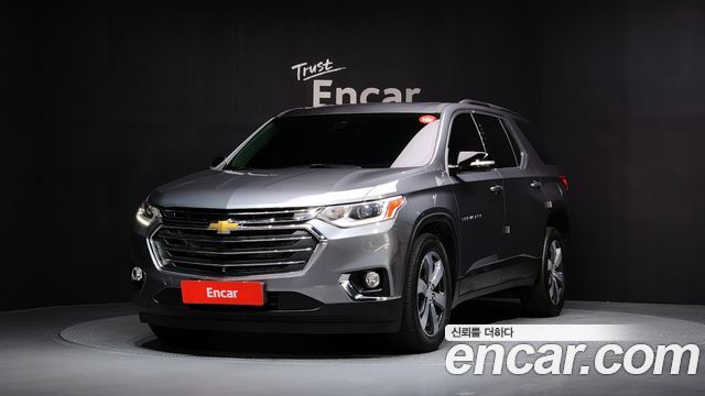 Chevrolet Traverse 3.6 AWD LT Leather Premium 2020 — фото 1