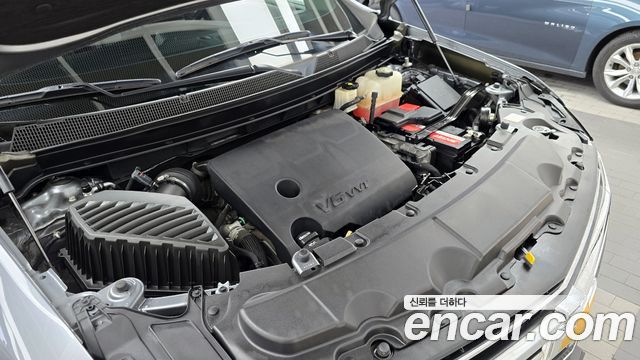 Chevrolet Traverse 3.6 AWD LT Leather Premium 2020 — фото 6