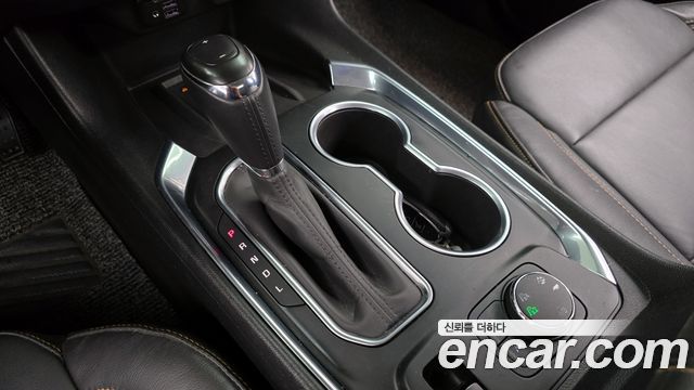 Chevrolet Traverse 3.6 AWD LT Leather Premium 2020 — фото 9