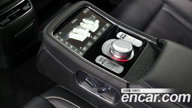 Genesis G90 (RS4) Gasoline 3.5 Turbo 2WD 2022 — фото 17