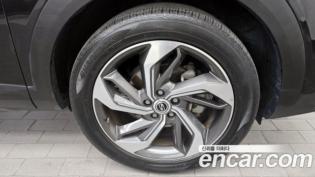 KG Mobility (SsangYong) Beautiful Korando Gasoline 1.5 2WD C5 Plus 2022 — фото 5