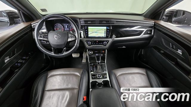 KG Mobility (SsangYong) Beautiful Korando Gasoline 1.5 2WD C5 Plus 2022 — фото 7