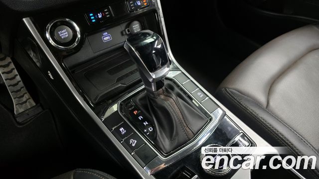KG Mobility (SsangYong) Beautiful Korando Gasoline 1.5 2WD C5 Plus 2022 — фото 9