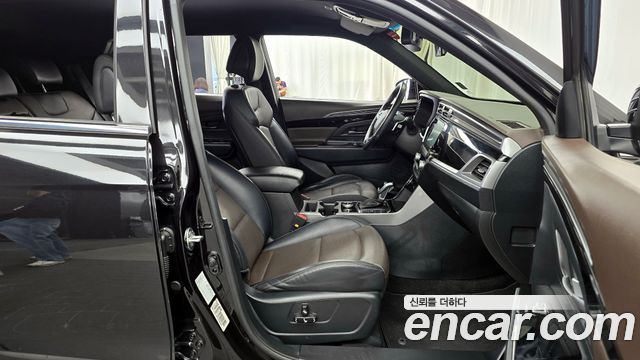 KG Mobility (SsangYong) Beautiful Korando Gasoline 1.5 2WD C5 Plus 2022 — фото 15