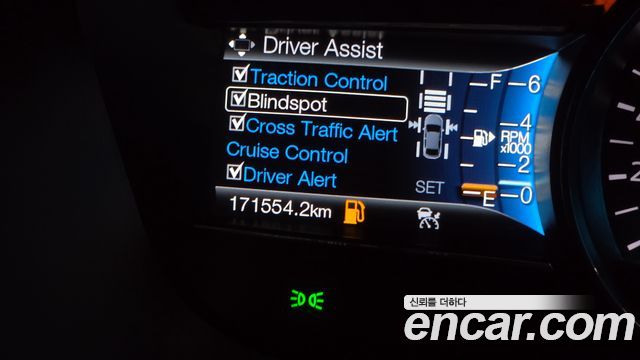 Ford Explorer 2.3 Limited 4WD 5th 2017 — фото 16