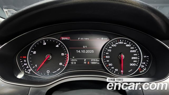 Audi A7 3.0 TDI Quattro Entry 4G 2012 — фото 8