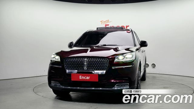 Lincoln Aviator (II) 3.0 Reserve  AWD 2020 — фото 3