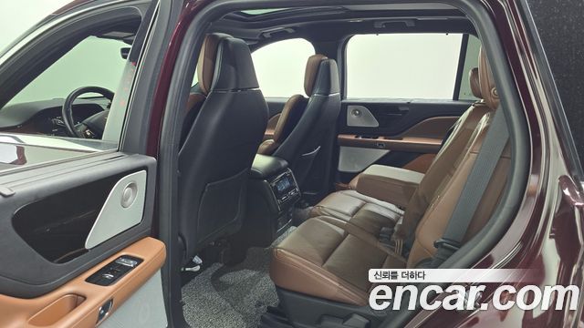 Lincoln Aviator (II) 3.0 Reserve  AWD 2020 — фото 11