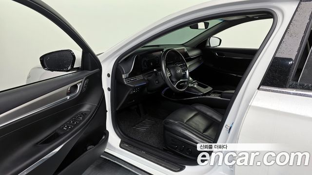 Hyundai Grandeur (IG) 2.5 Exclusice 2021 — фото 10