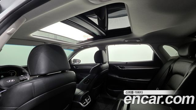Hyundai Grandeur (IG) 2.5 Exclusice 2021 — фото 19