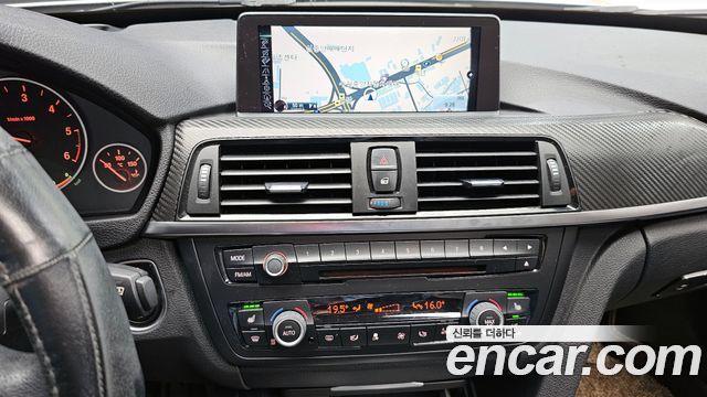BMW 3 Series GT (F34) GT 320d xDrive 2014 — фото 14