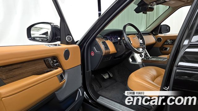 Land Rover Range Rover (IV) D350 Vogue SE Disel 2021 — фото 10