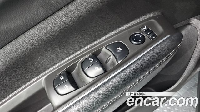 Renault Korea QM6 2.0 LPe RE Signature 2WD 2020 — фото 12