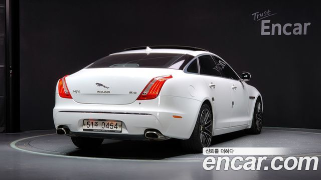 Jaguar XJ 3.0 SC Premium Luxury LWB X351 2013 — фото 2