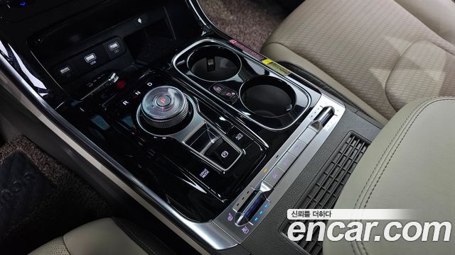 Kia Carnival (IV) Gasoline 7-Seater Hi-Limousine Signature 2023 — фото 9