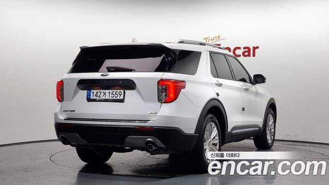 Ford Explorer (VI) 2.3 LimIted 4WD 2020 — фото 2