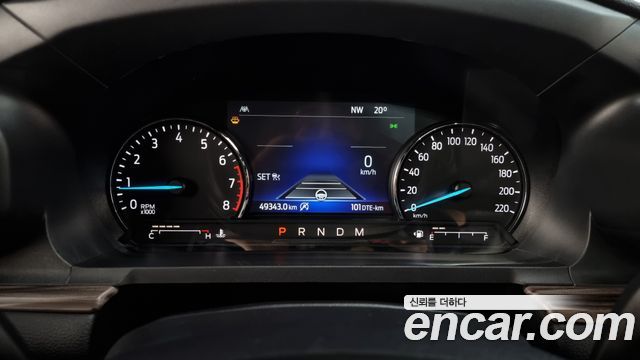 Ford Explorer (VI) 2.3 LimIted 4WD 2020 — фото 8