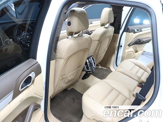 Porsche Cayenne 3.6 GTS 958 2018 — фото 19