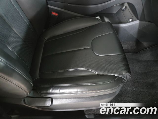 Hyundai Santa Fe Diesel 2.2 2WD Premium 2021 — фото 21