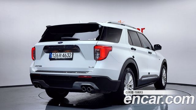 Ford Explorer (VI) 3.0 PHEV 2021 — фото 2